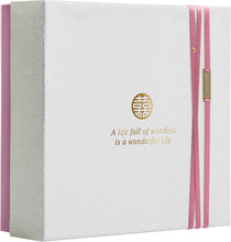 Indlæs billede til gallerivisning The Ritual of Sakura - Renewing Ritual 2019 0008 M